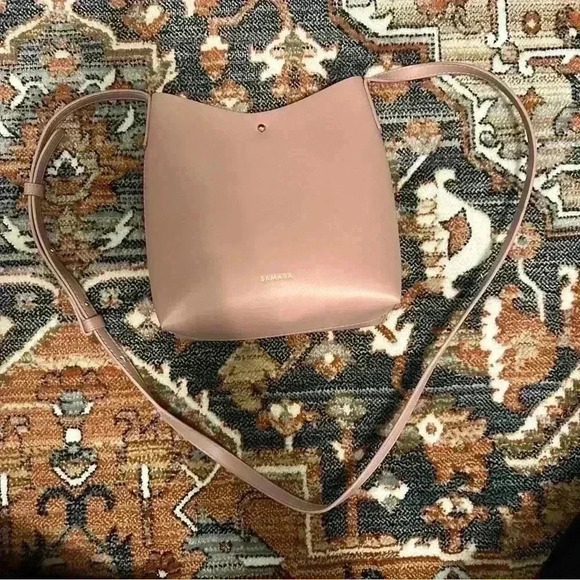 SAMARA Light Pink Shoulder Bag - Picture 4 of 6